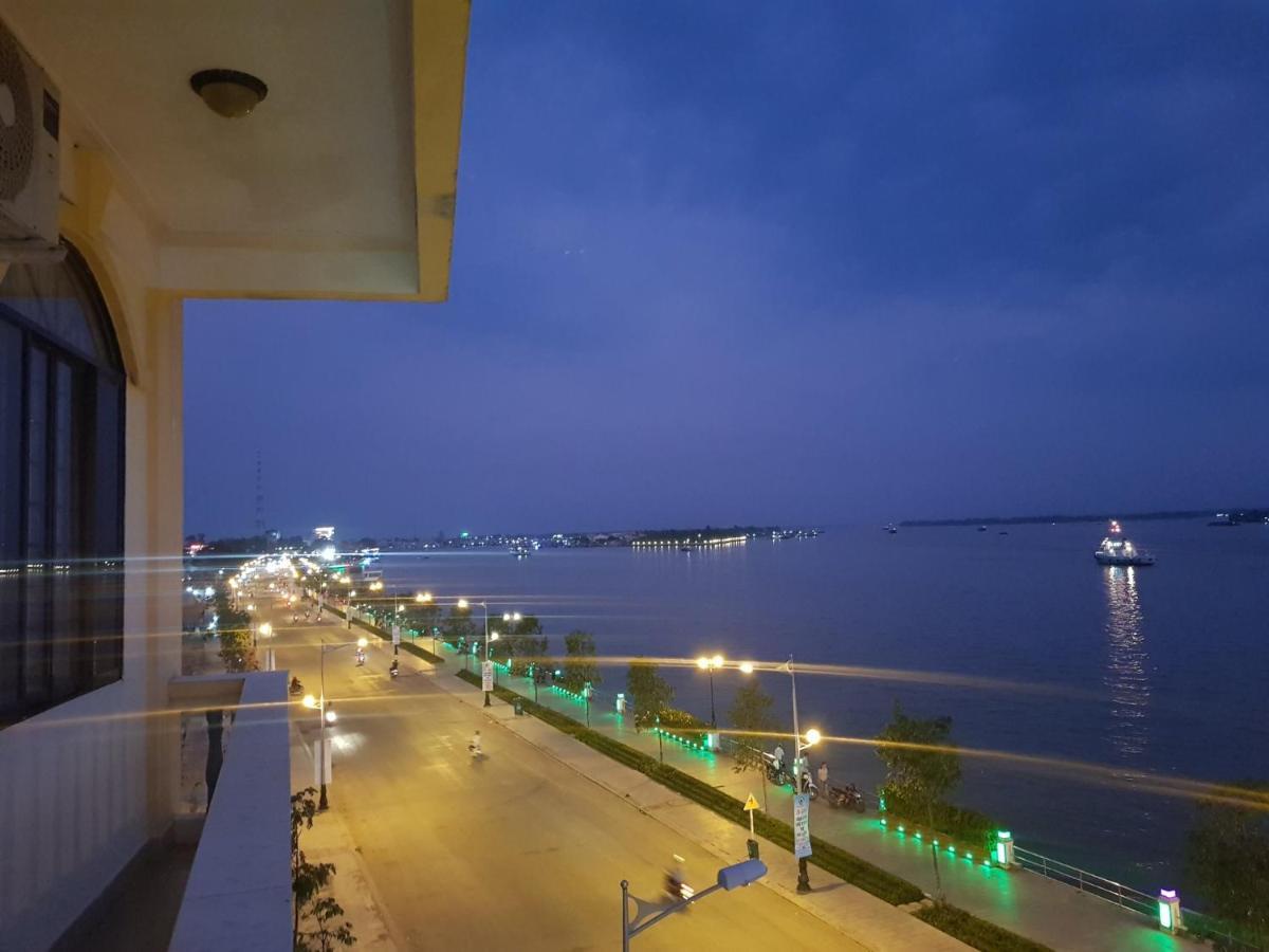 Rang Dong Hotel หมีทอ ภายนอก รูปภาพ