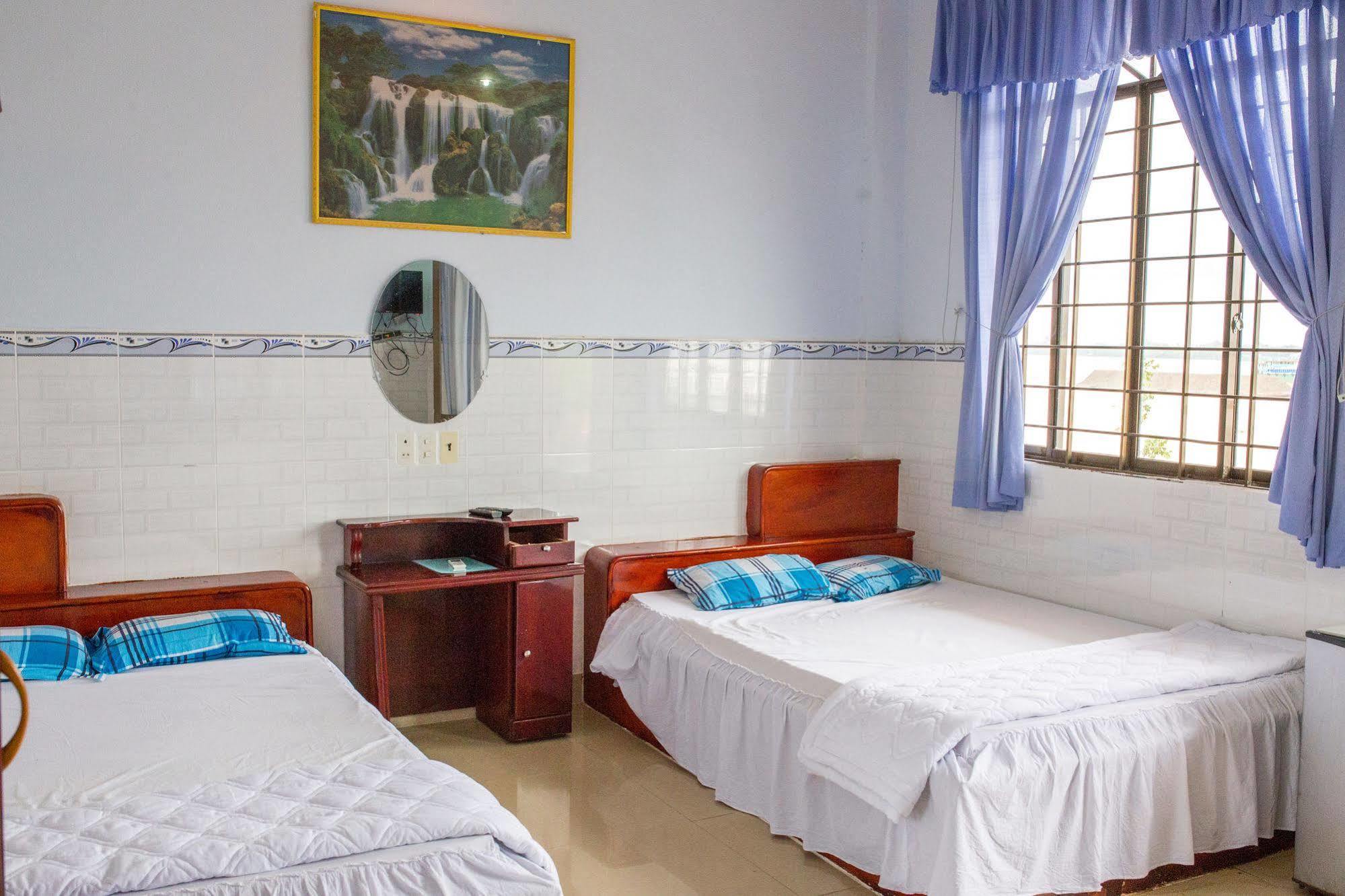 Rang Dong Hotel หมีทอ ภายนอก รูปภาพ